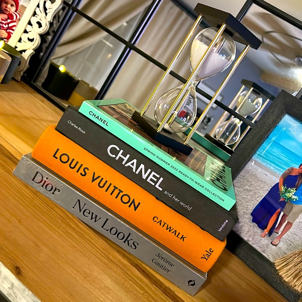🩵CHANEL•Spring-Summer 2022•Ready To Wear Collection🩵NWT🩵 - Picture 4 of 4